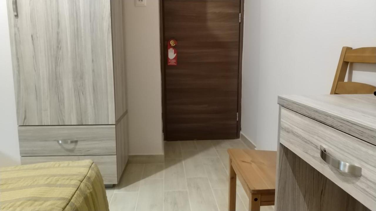 Ambrosia Suites Athena Bagian luar foto
